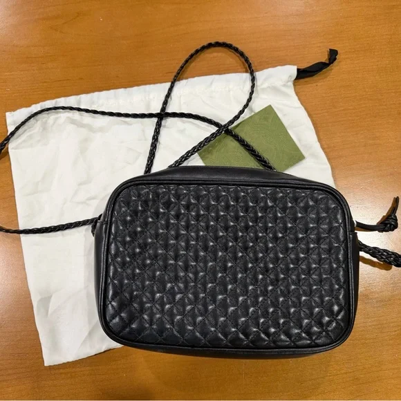 Gucci Black Quilted Belt Bag with Green and Red Stripe - Picture 3 of 8